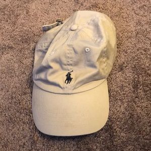 Tan polo hat barely worn